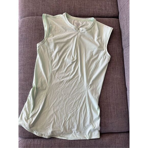 Athleta Woman’s top   - Picture 1 of 7